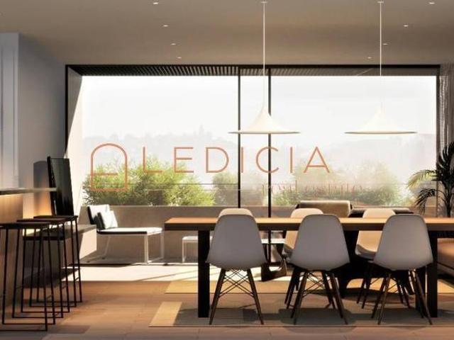 Piso en Venta en Sardoma Castrelos