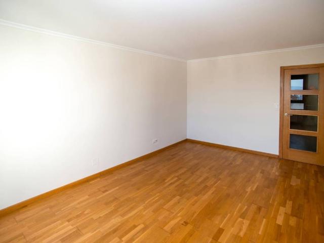 Piso en Venta en Sarria