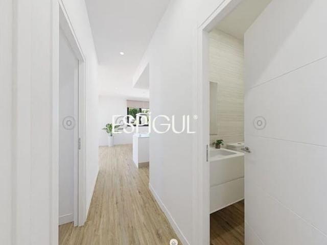 Piso en venta en Sarrià de Ter, Girona