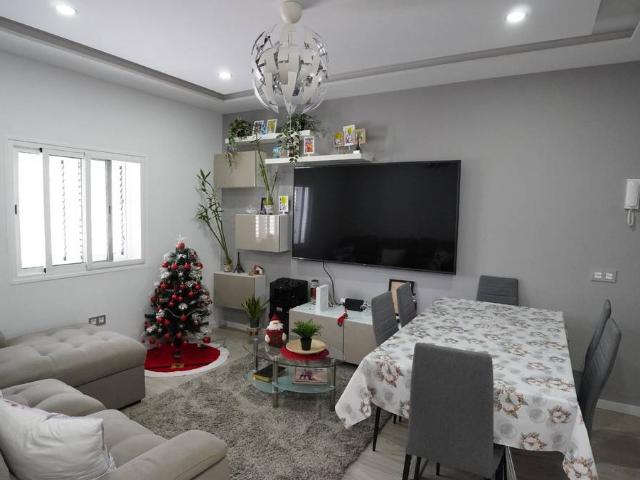 Piso en Venta en Schamann Rehoyas