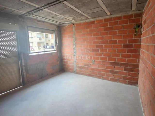 Piso en venta en Serra. PISO PARA REFORMAR A TU GUSTO. Pisos.