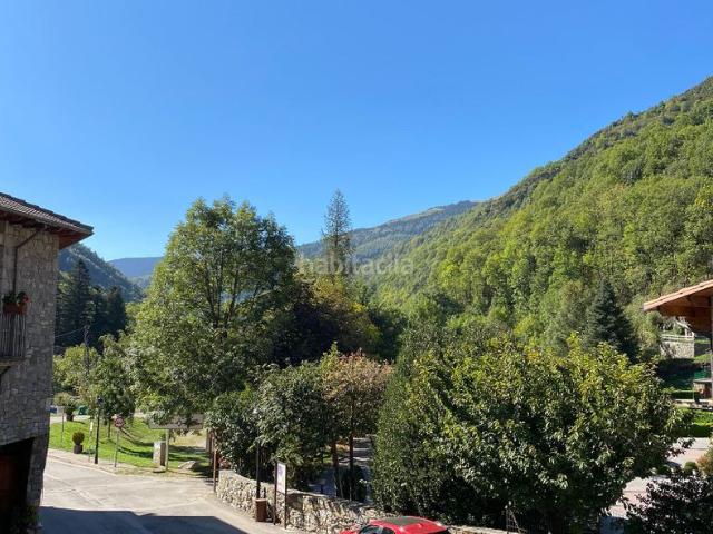 Piso en venta en Setcases Pirineos. Habitatge en venda a Setcases. Pisos.