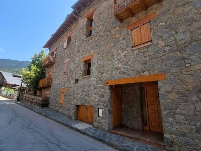 Piso en Venta en Setcases