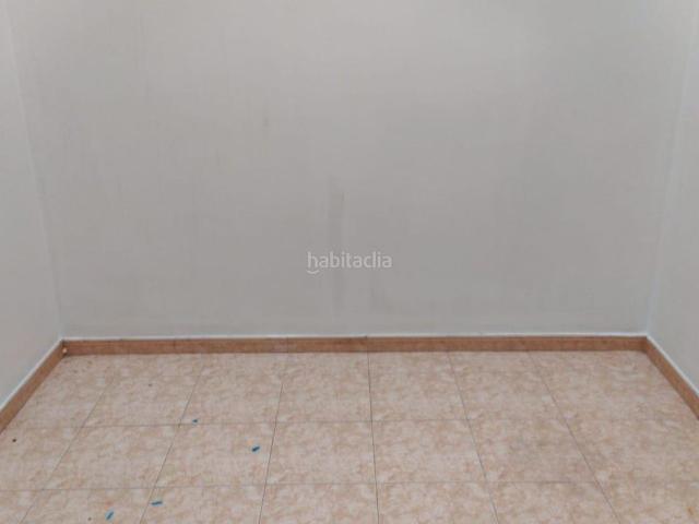 Piso en venta en Seu d´Urgell La. Se vende piso de 3 habitaciones en La Seu dUrgell. Pisos Seu d´Urgell.