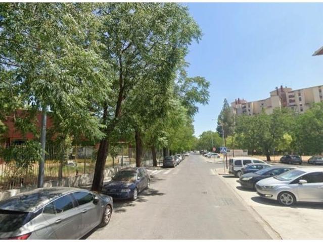 PISO EN VENTA EN SEVILLA. Activo inmobiliario SIN POSESIÓN, NO VISITABLE