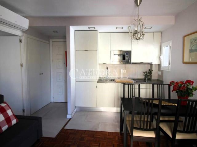 Piso en venta en Sevilla, Encarnación Regina. Piso en alquiler en Calle Abad Gordillo, Plaza de la GavidiaSan Lorenzo, Centro, Sevilla. Pisos.