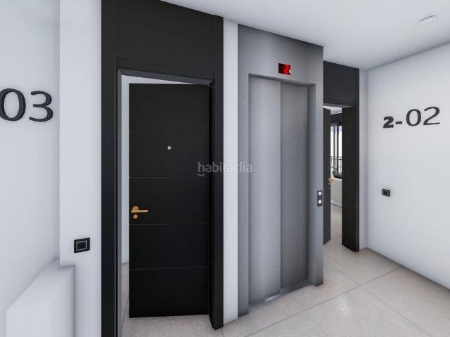 Piso en venta en Sevilla, El Cerro. Obra nueva con ascensor en Cerro del Águila 2 dormitorios, exterior y balcón. Pisos.