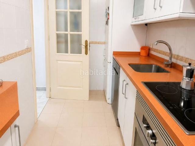 Piso en venta en Sevilla, El Cerro. Te presentamos este precioso piso situado en pleno corazón del Cerro del Águila, EN AFÁN DE RIBERA. Pisos.