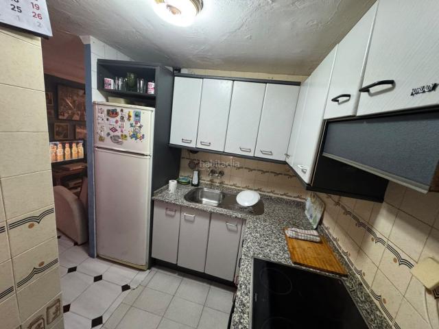 Piso en venta en Sevilla, Los Pájaros. VIVIENDA EN VENTA EN ZONA MADRE DIOS. Pisos.