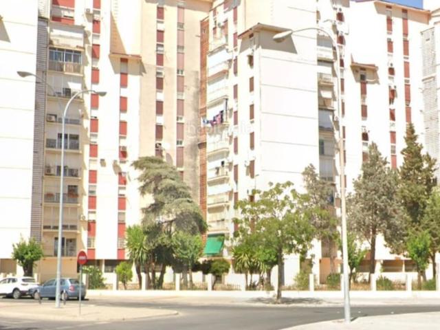 Piso en venta en Sevilla, La Oliva. IDEAL INVERSORES. Pisos.