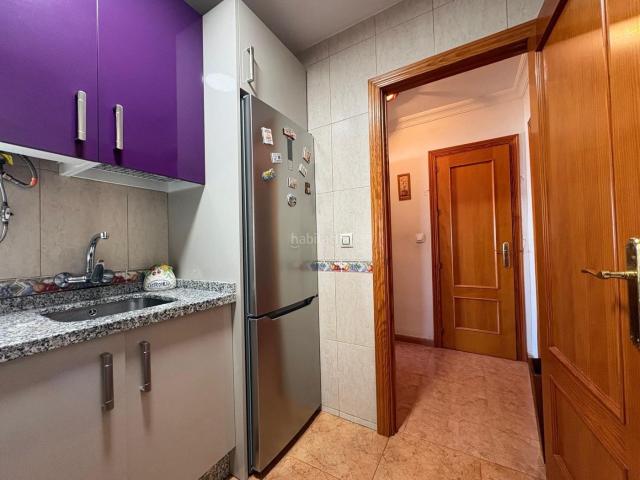 Piso en venta en Sevilla, San Julián. Piso Semireformado en San Julián, Sevilla con Terraza y Trastero. Pisos.