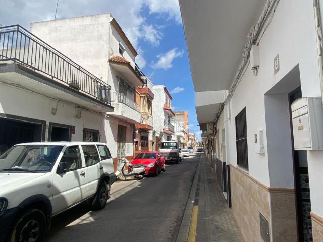 Piso en venta en Sevilla, Palmete. VENTA DE CASA EN ZONA DE PALMETE SEVILLA. Pisos.
