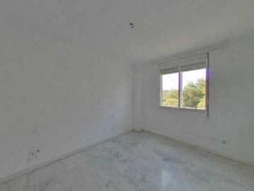 Piso en venta en Sevilla, PLAZA VICENTE ALEIXANDRE