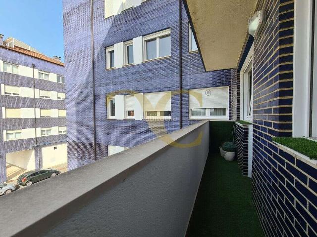 Piso en venta en Siero, Lugones. Amplísimo apartamento en Lugones. Pisos.