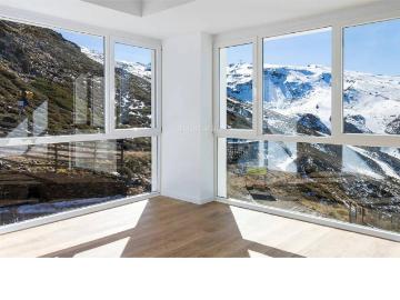 Piso en venta en Sierra Nevada, Zona alta. PISO EN SIERRA NEVADA GRANADA. Pisos Sierra.