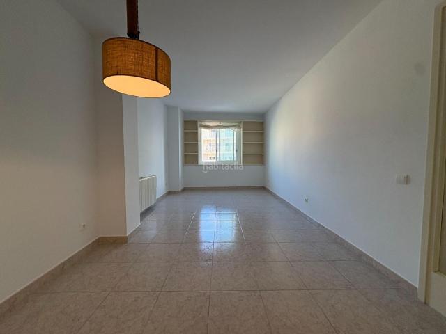 Piso en venta en Sitges, Centre Costa Dorada. Vivienda de dos habitaciones en el centro de Sitges. Pisos.