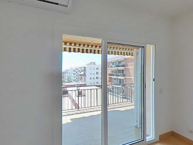 Piso en venta en calle Dels Capellans, Sitges, de 83 m² 3 habitaciones por 400.000