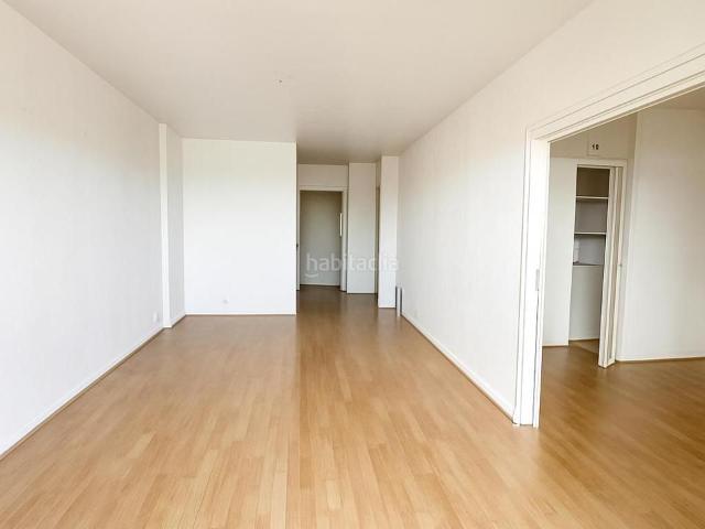 Piso en venta en Sitges, Les Botigues de Sitges Costa Dorada. Piso en venta frente al mar en Castelldefels. Pisos.