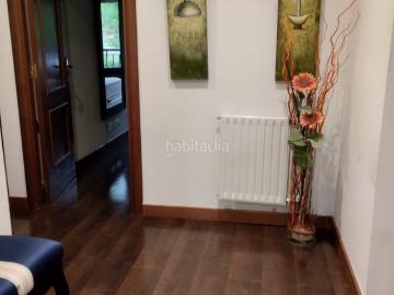 Piso en venta en Sojuela. Ocasión inversores. Apartamento con inquilino de larga estancia en Campo de Golf de Sojuela. Pisos.