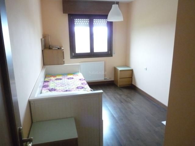 Piso en venta en Sojuela. Piso en Sojuela con garaje y trastero. Pisos.
