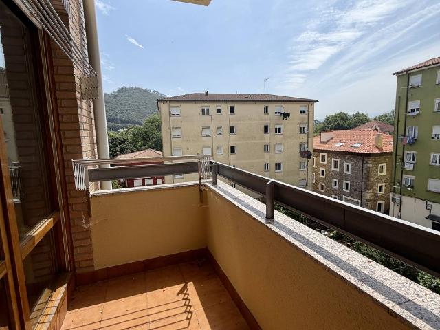 Piso en Venta en Solares Valdecilla