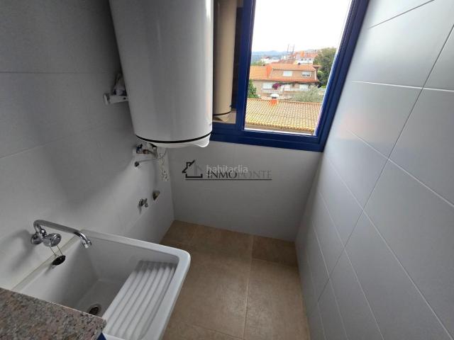 Piso en venta en Soutomaior. Se vende precioso piso a estrenar en una ubicación inmejorable en Arcade, al lado del paseo del muelle, plaza y parque infantil, i. Pisos.