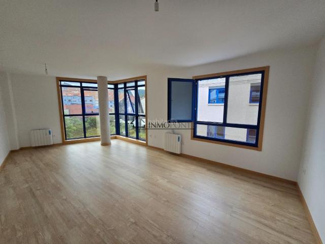 Piso en venta en Soutomaior. Se vende precioso piso a estrenar en una ubicación inmejorable en Arcade, al lado del paseo del muelle, plaza y parque infantil, i. Pisos.