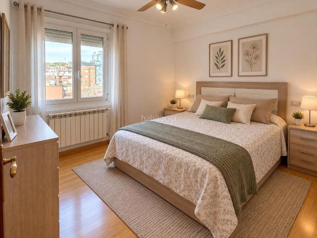 Piso en venta en Tudela, Centro. AMPLIA VIVIENDA REFORMADA EN TUDELA 3 HABITACIONES con posibilidad de una cuarta, TERRAZA Y ASCENSOR APROBADO. Pisos.