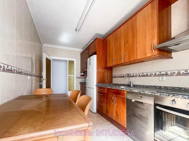 Piso en venta en Tudela, Griseras Gardachales. EN VENTA PISO DE TRES DORMITORIOS Y UN BAÑO EN TUDELA. Pisos.