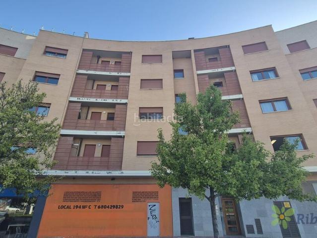 Piso en venta en Tudela, Griseras Gardachales. PISO CON GARAJE Y TRASTERO EN PLAZA DE EUROPA, POSIBILIDAD DE FINANCIAR HASTA EL 100. Pisos.
