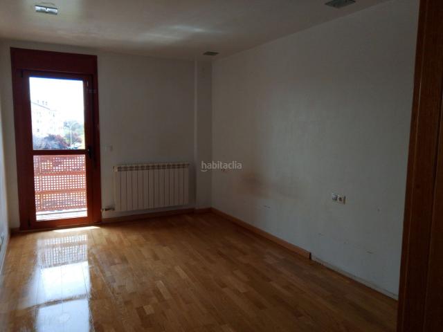 Piso en venta en Tudela, Griseras Gardachales. Solvia Inmobiliaria Piso Tudela. Pisos.