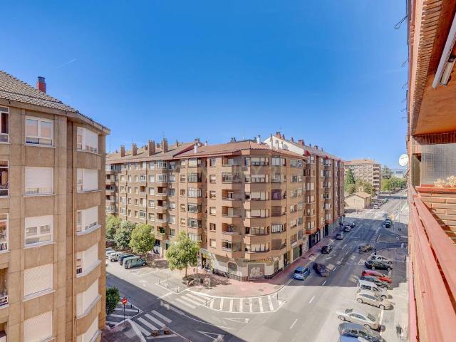 Piso en Venta en Txagorritxu