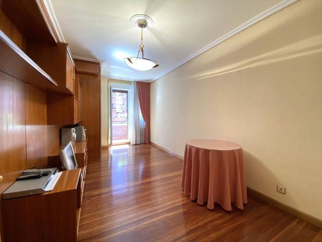 Piso en Venta en Txagorritxu