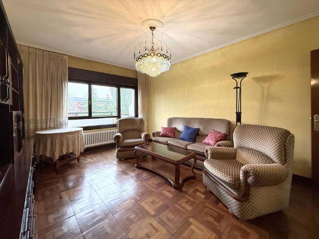 Piso en Venta en Txagorritxu