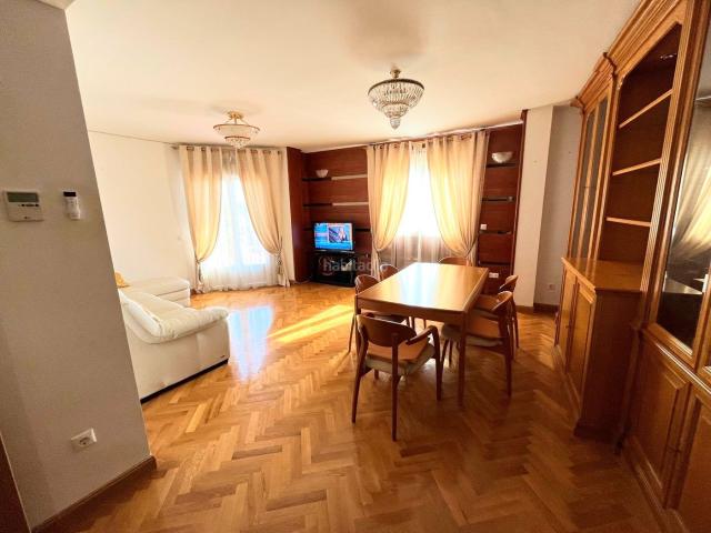 Piso en venta en Talavera de la Reina, Patrocinio Nueva Talavera. Piso seminuevo, 3 hab, cocina equipada, plaza garaje en edificio 2 plantas. Pisos Talavera de la.