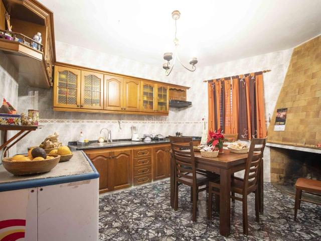 Piso en venta en Tanque El. CHALET INDEPENDIENTE. Pisos Tanque.