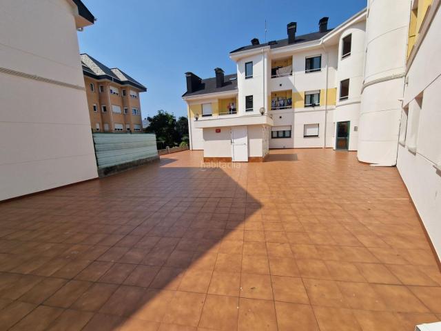Piso en venta en Tapia de Casariego. SE VENDE PISO CON TERRAZA EN EL CENTRO DE TAPIA DE CASARIEGO. Pisos Tapia de.