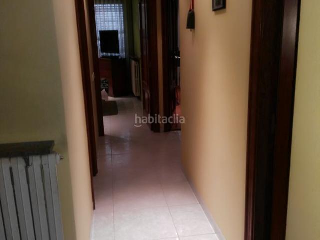 Piso en venta en Taradell. Pis centre Taradell, Plaça Eres. Pisos.