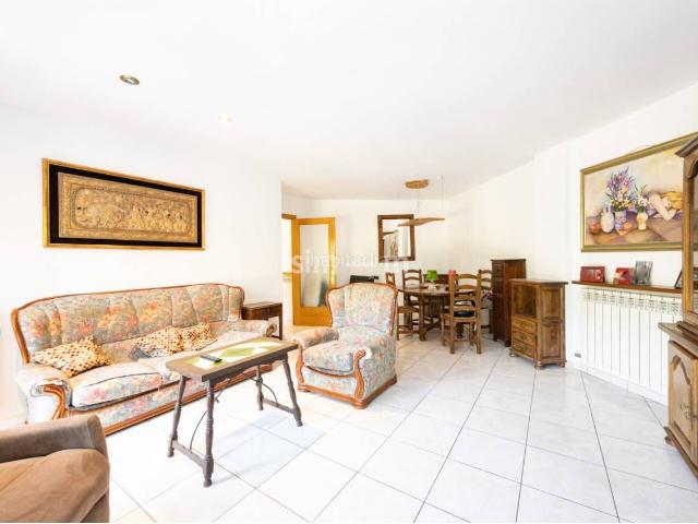 Piso en venta en Taradell. Piso en venta Zona Castellets. Pisos.