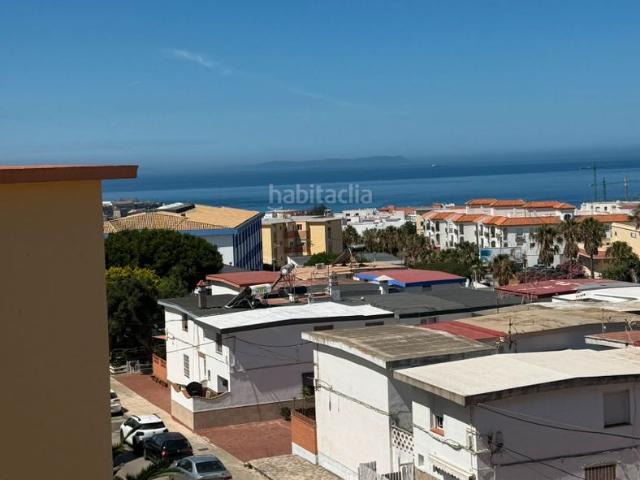 Piso en venta en Tarifa, Tarifa Ciudad. AMPLIO PISO CON VISTAS AL MAR EN TARIFA. Pisos.