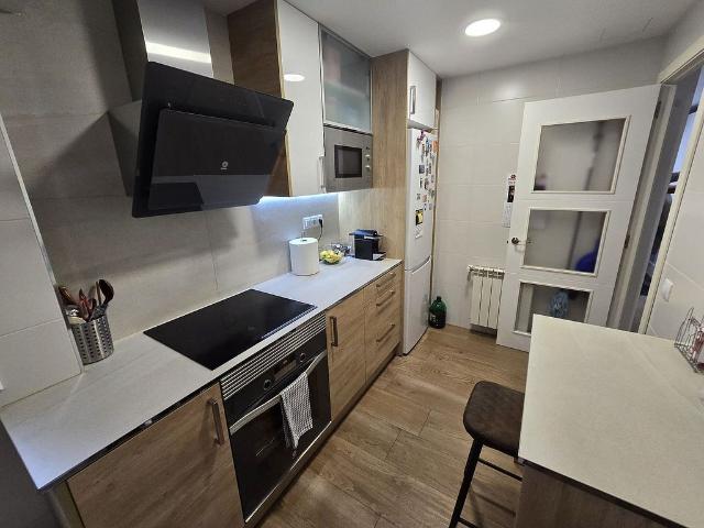 Piso en venta en calle G, Tarragona, de 60 m² 2 habitaciones por 140.000