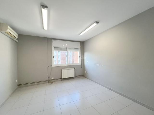 Piso en venta en Tarragona, Nou Eixample Sud Costa Dorada. Soleado, centro de Tarragona opción parking. Pisos.