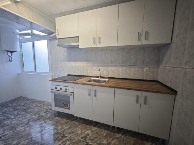 Piso en venta en Tarragona, Sant Pere i Sant Pau Costa Dorada. BONITO PISO REFORMADO EN VENTA CON ESPLÉNDIDAS VISTAS Y MUY SOLEADO EN BLOC SANT FELIP, SANT PERE I SANT PAU TARRAGONA. Pisos.