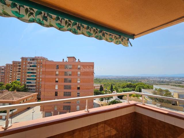 Piso en venta en Tarragona, Sant Pere i Sant Pau Costa Dorada. Piso de 4 habitaciones con terraza y vistas en Sant Pere i Sant Pau. Pisos.