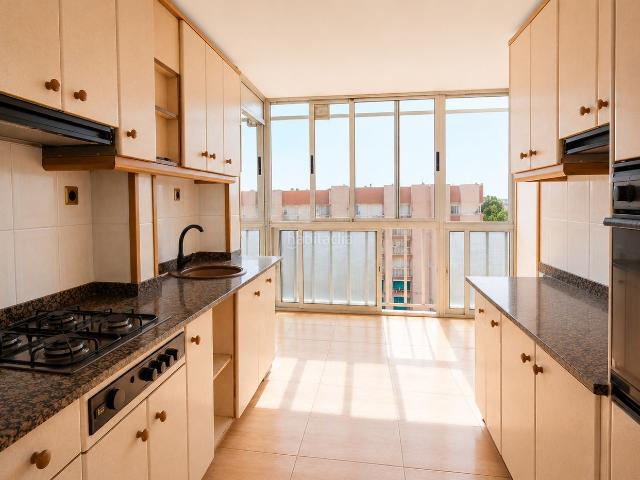 Piso en venta en Tarragona, Sant Salvador Costa Dorada. Piso de 3 habitaciones en Sant Salvador, Tarragona. Pisos.