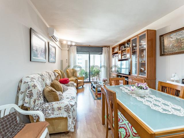 Piso en venta en Tàrrega. NUDA PROPIEDAD en venta en Avinguda Catalunya. Pisos.