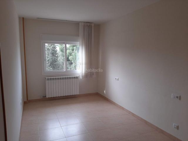 Piso en venta en Tauste. ¡MUNDOCASA ACTUR OFRECE OPORTUNIDAD DE INVERSIÓN EN TAUSTE!. Pisos.
