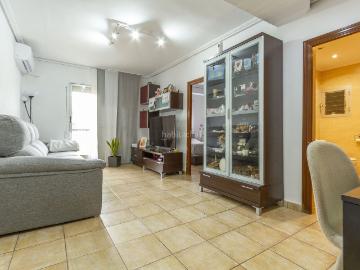 Piso en venta en Tavernes Blanques. Oportunidad Única a un Paso de Valencia! Piso Reformado en Tavernes Blanques. Pisos Tavernes.