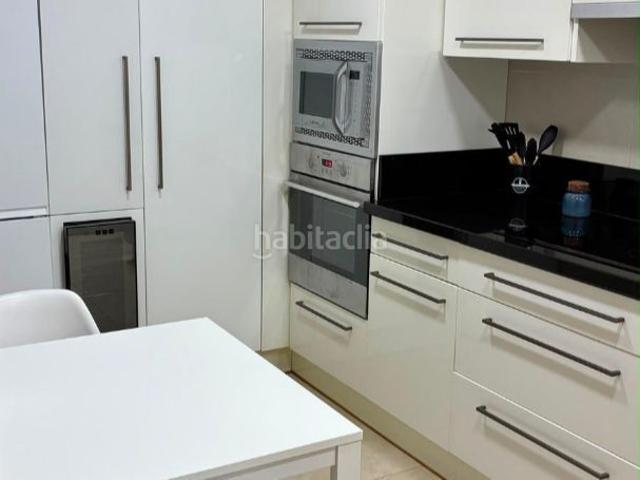 Piso en venta en Tavernes Blanques. Particular vende piso amueblado en Valencia. Pisos Tavernes.