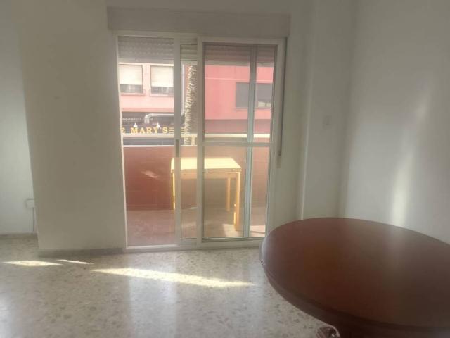 Piso en Venta en Tavernes de la Valldigna